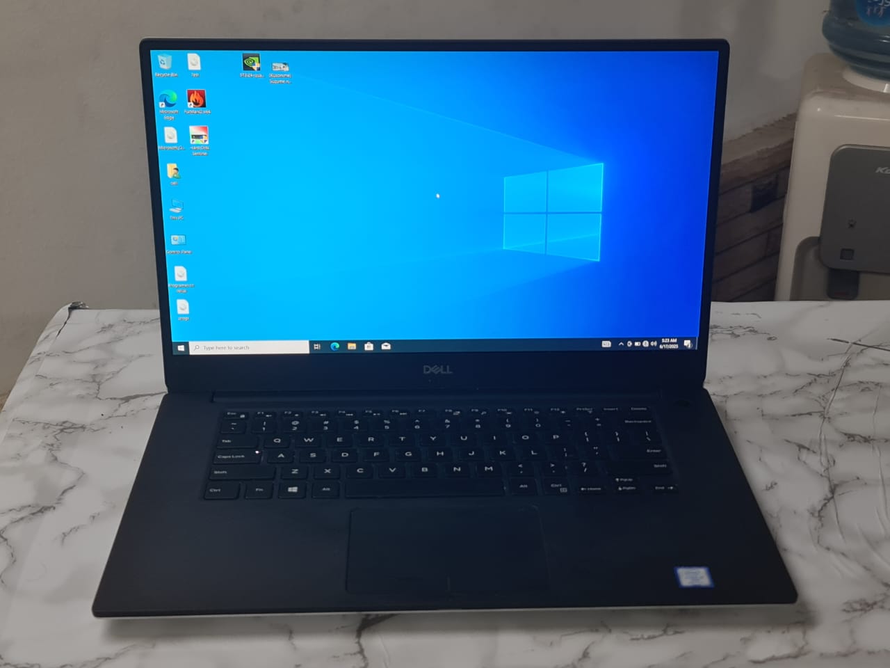Dell Precision 5530 CORE I7 8850H – touch screen 4k 15.6 inch – 512 ssd – 16g ddr4 – nvidea p1000 4g